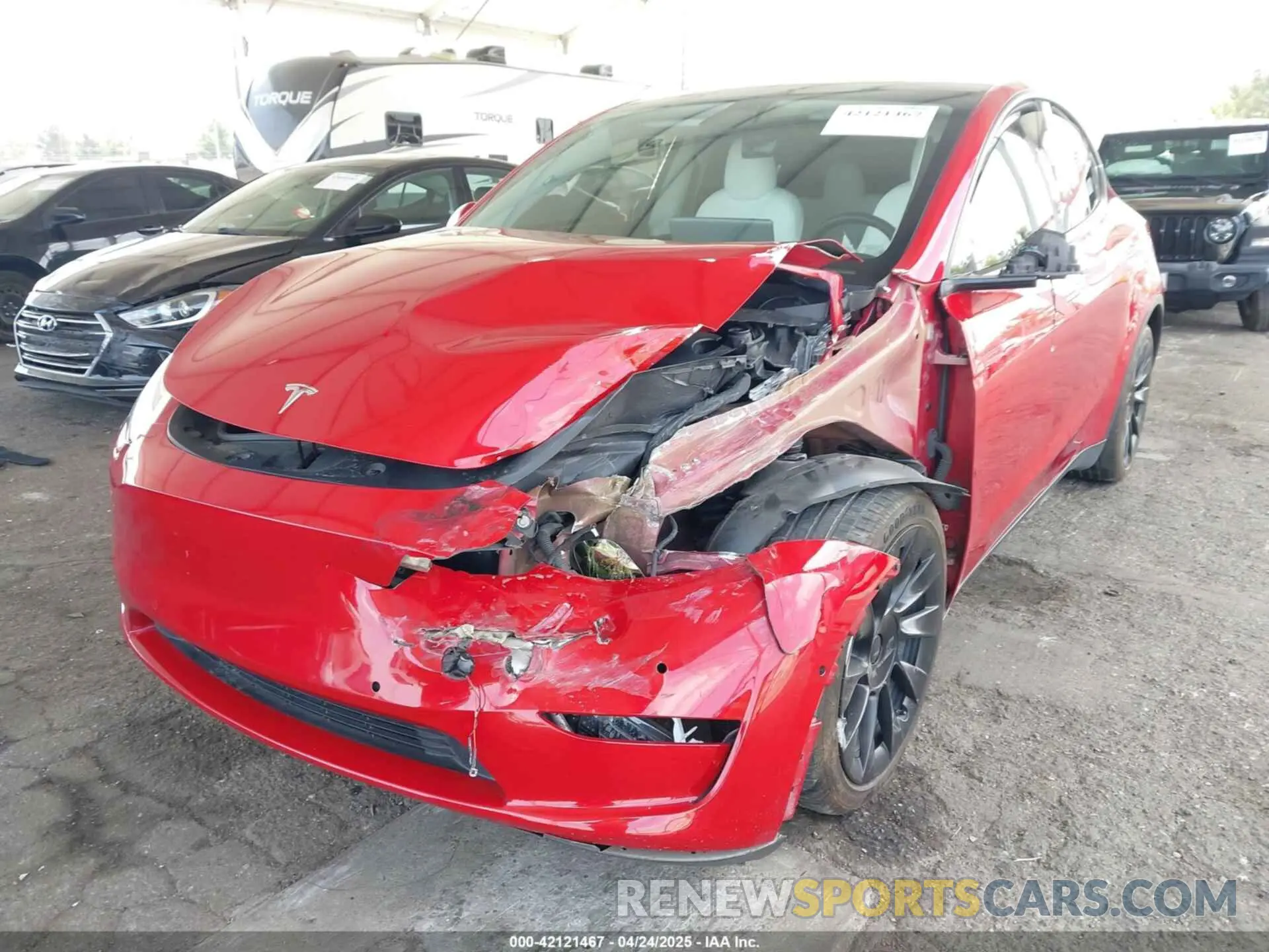 6 Photograph of a damaged car 7SAYGDEE8NF349395 TESLA MODEL Y 2022