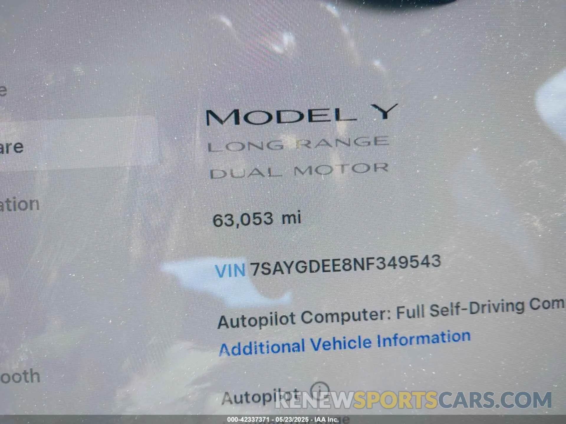16 Photograph of a damaged car 7SAYGDEE8NF349543 TESLA MODEL Y 2022