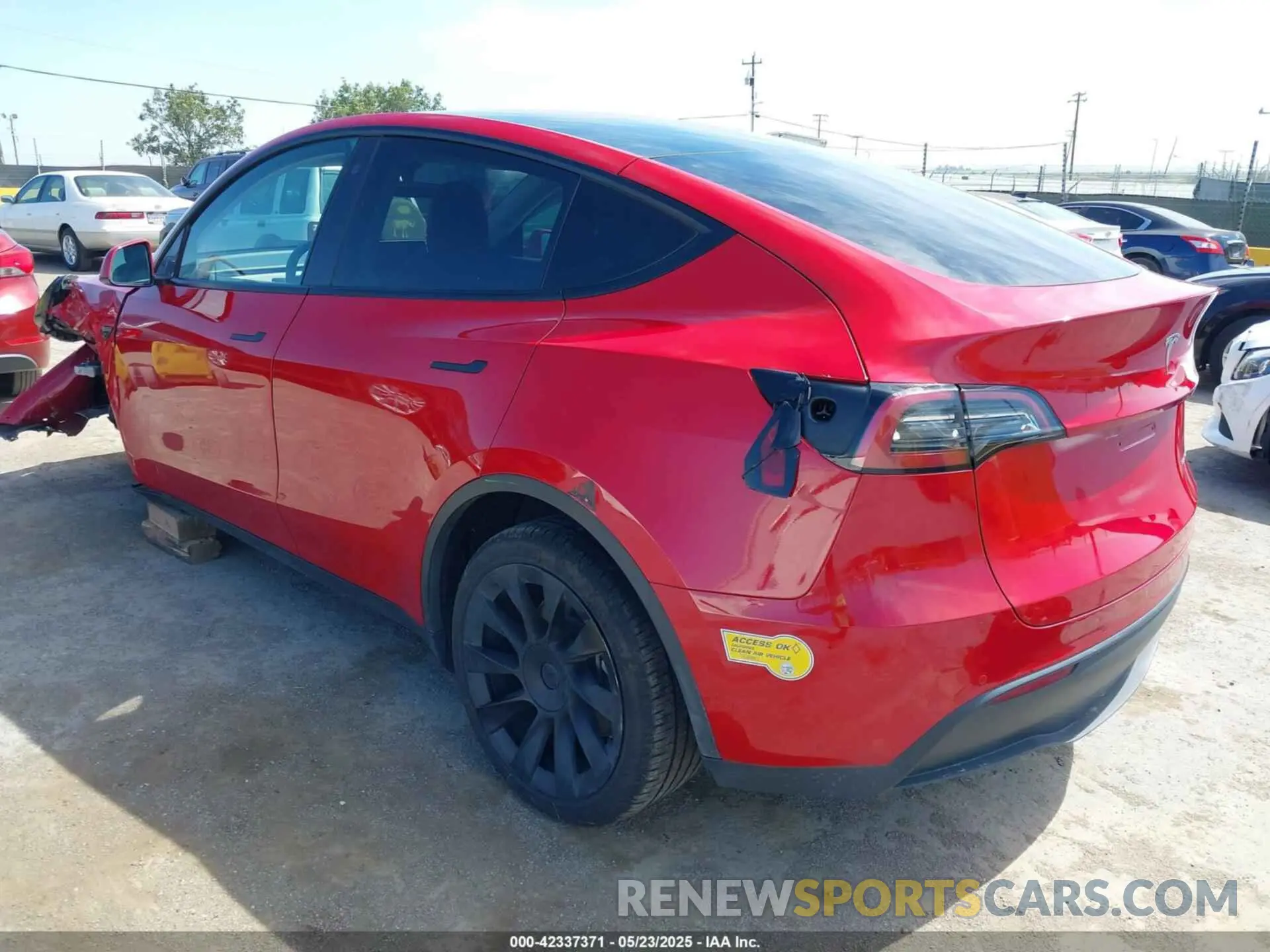 3 Photograph of a damaged car 7SAYGDEE8NF349543 TESLA MODEL Y 2022