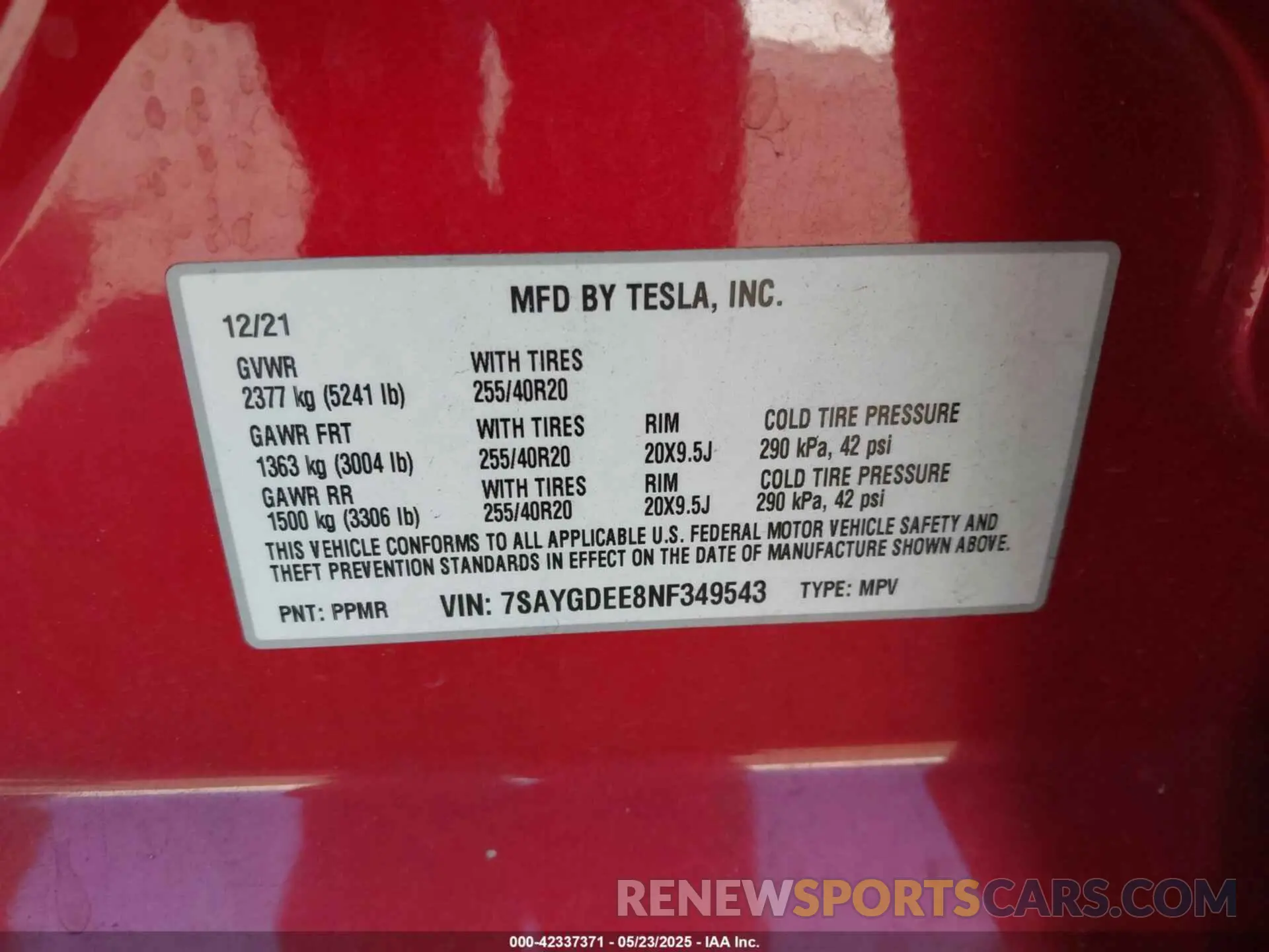 9 Photograph of a damaged car 7SAYGDEE8NF349543 TESLA MODEL Y 2022