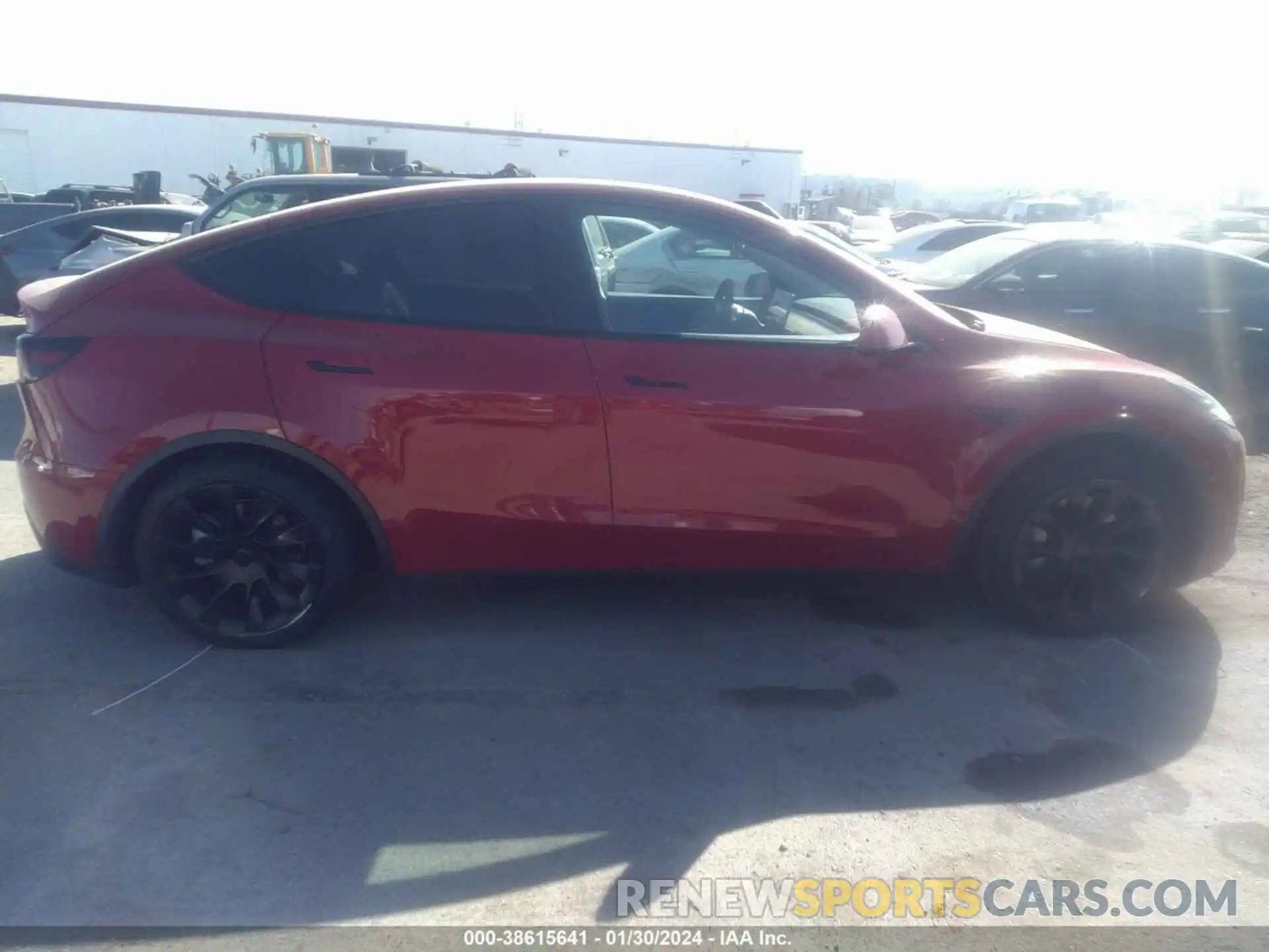 13 Photograph of a damaged car 7SAYGDEE8NF349980 TESLA MODEL Y 2022