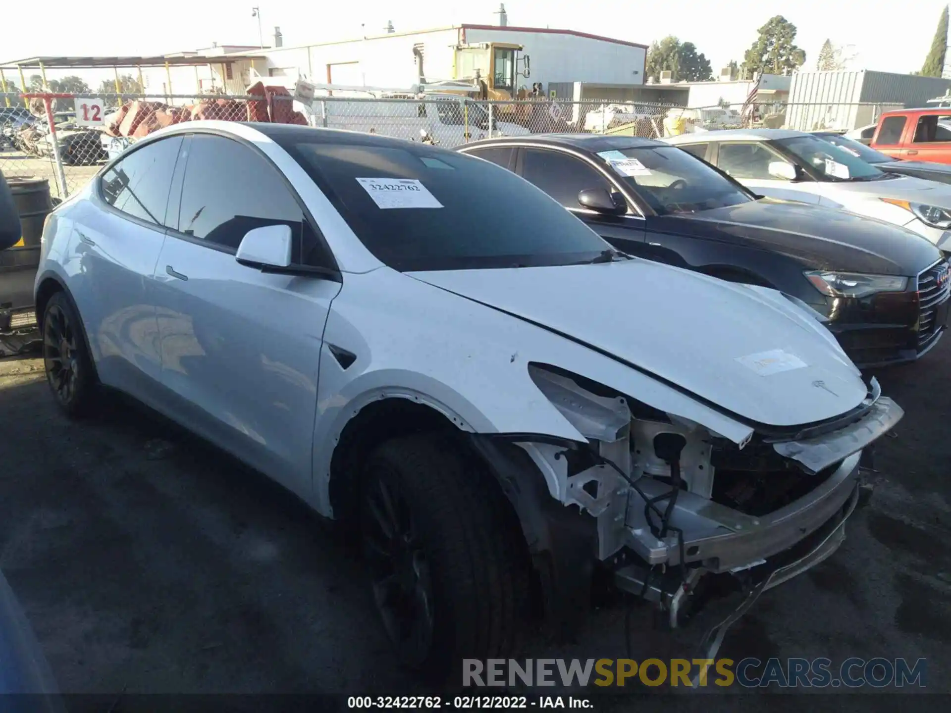 1 Photograph of a damaged car 7SAYGDEE8NF366973 TESLA MODEL Y 2022