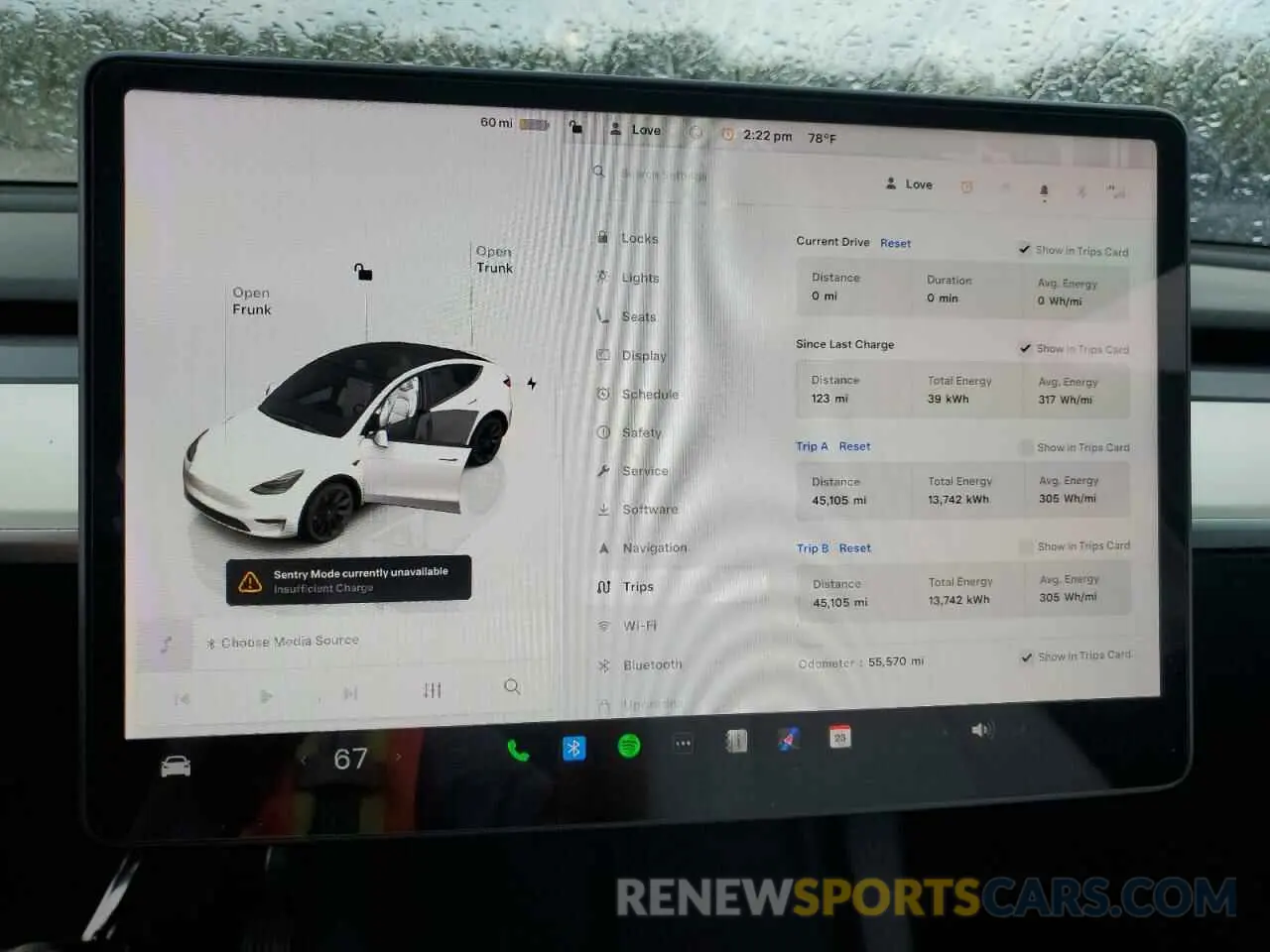 9 Photograph of a damaged car 7SAYGDEE8NF368061 TESLA MODEL Y 2022