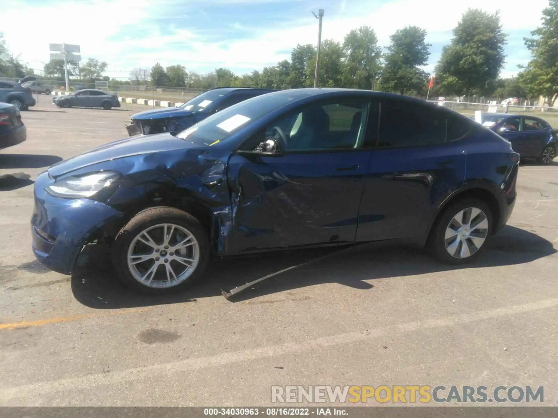 6 Photograph of a damaged car 7SAYGDEE8NF427349 TESLA MODEL Y 2022