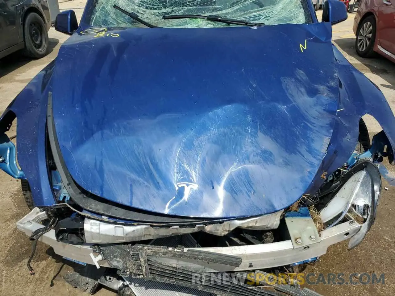 11 Photograph of a damaged car 7SAYGDEE8NF447410 TESLA MODEL Y 2022