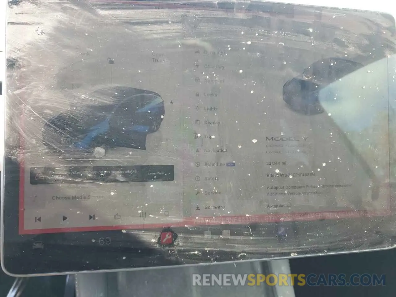 9 Photograph of a damaged car 7SAYGDEE8NF463185 TESLA MODEL Y 2022