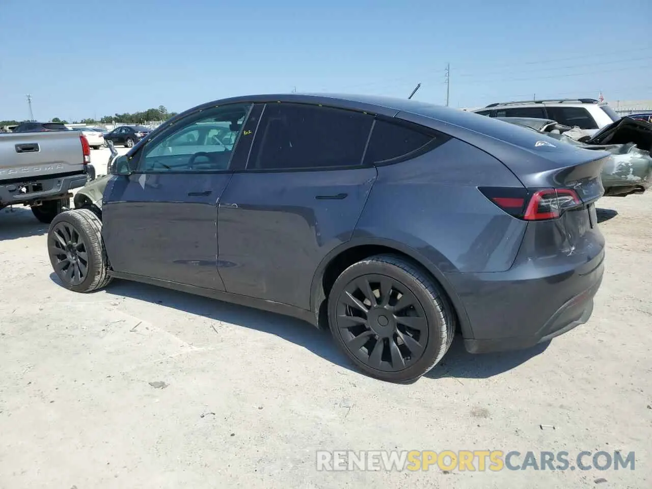 2 Photograph of a damaged car 7SAYGDEE8NF481007 TESLA MODEL Y 2022