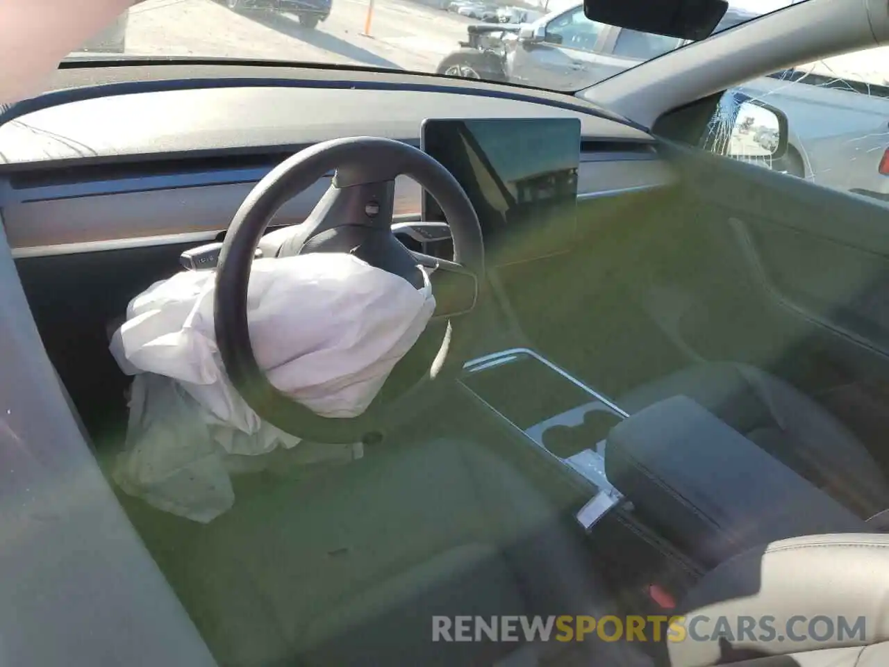 8 Photograph of a damaged car 7SAYGDEE8NF481041 TESLA MODEL Y 2022