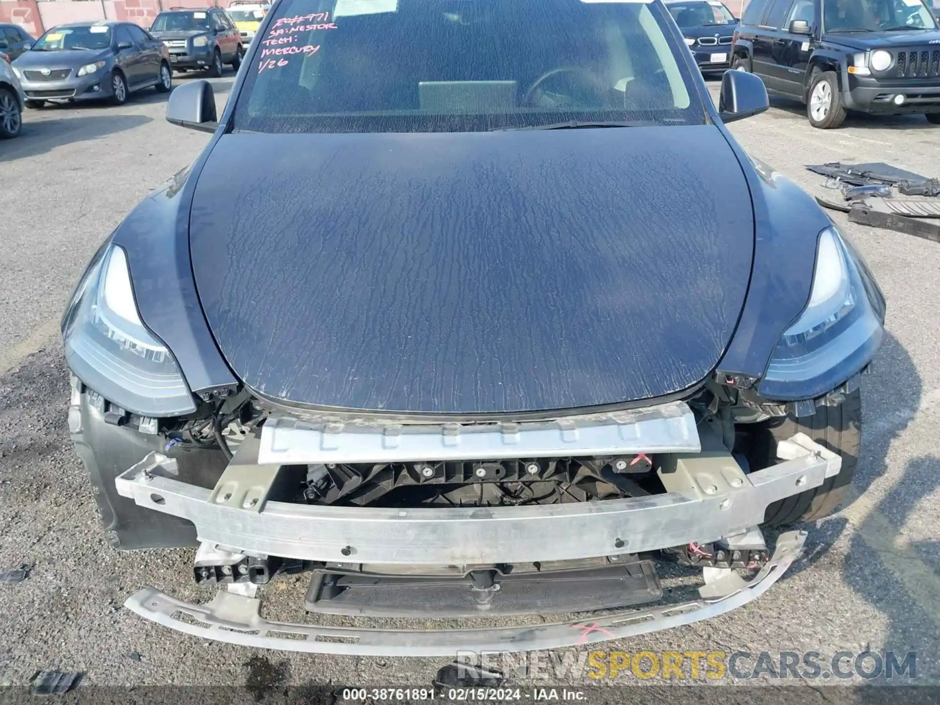 10 Photograph of a damaged car 7SAYGDEE8NF481380 TESLA MODEL Y 2022