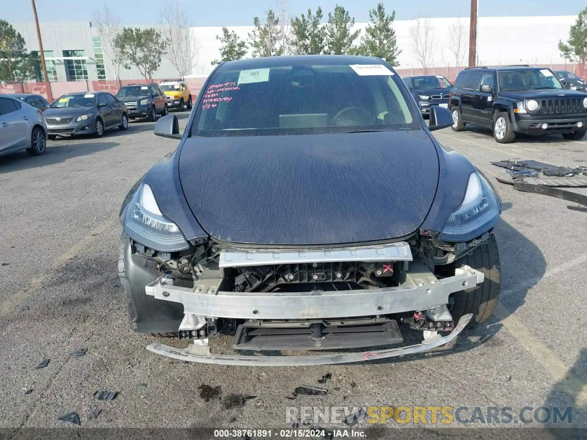 13 Photograph of a damaged car 7SAYGDEE8NF481380 TESLA MODEL Y 2022