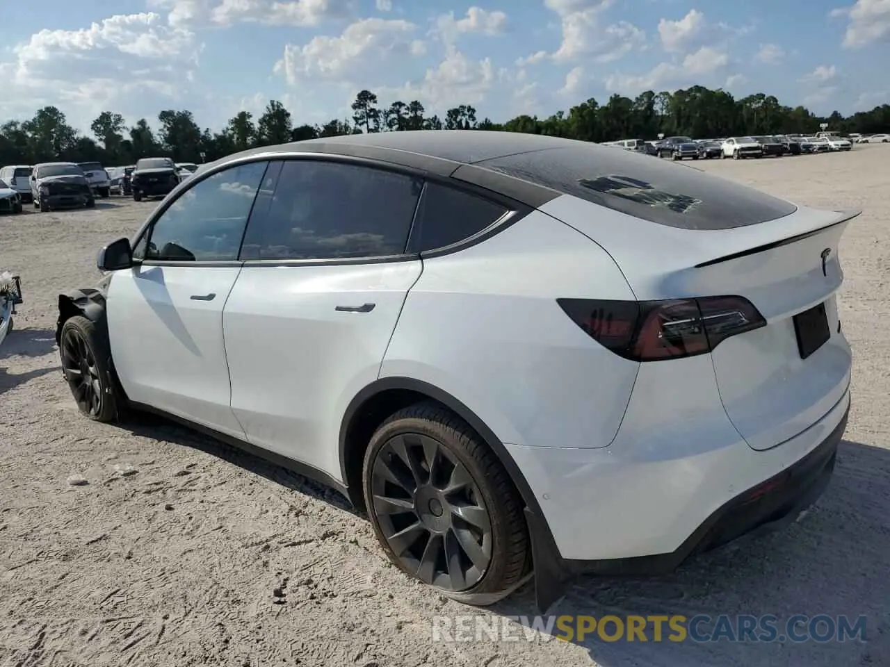 2 Photograph of a damaged car 7SAYGDEE8NF511039 TESLA MODEL Y 2022