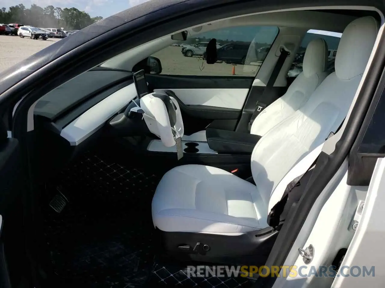 7 Photograph of a damaged car 7SAYGDEE8NF511039 TESLA MODEL Y 2022