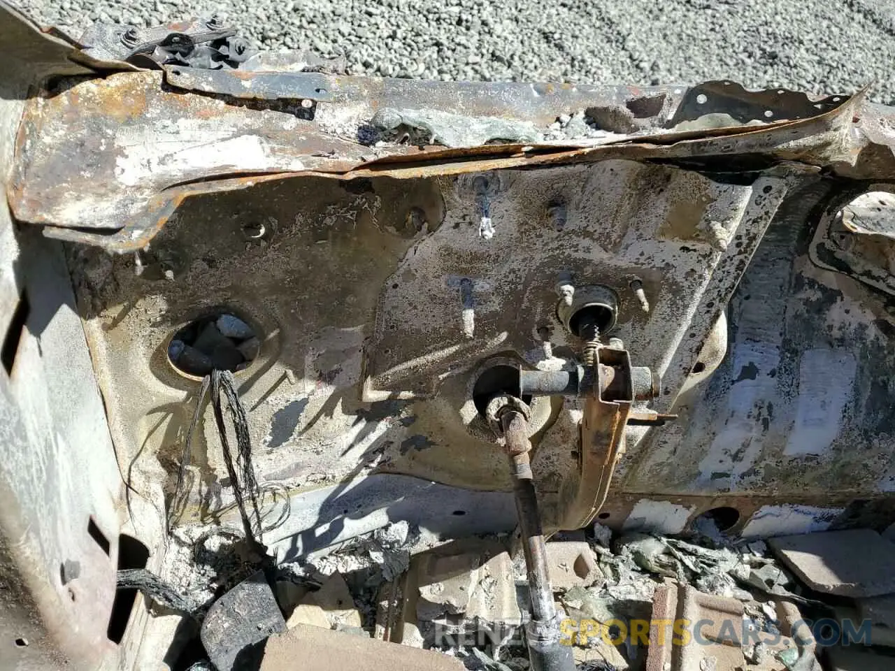 9 Photograph of a damaged car 7SAYGDEE8NF549063 TESLA MODEL Y 2022