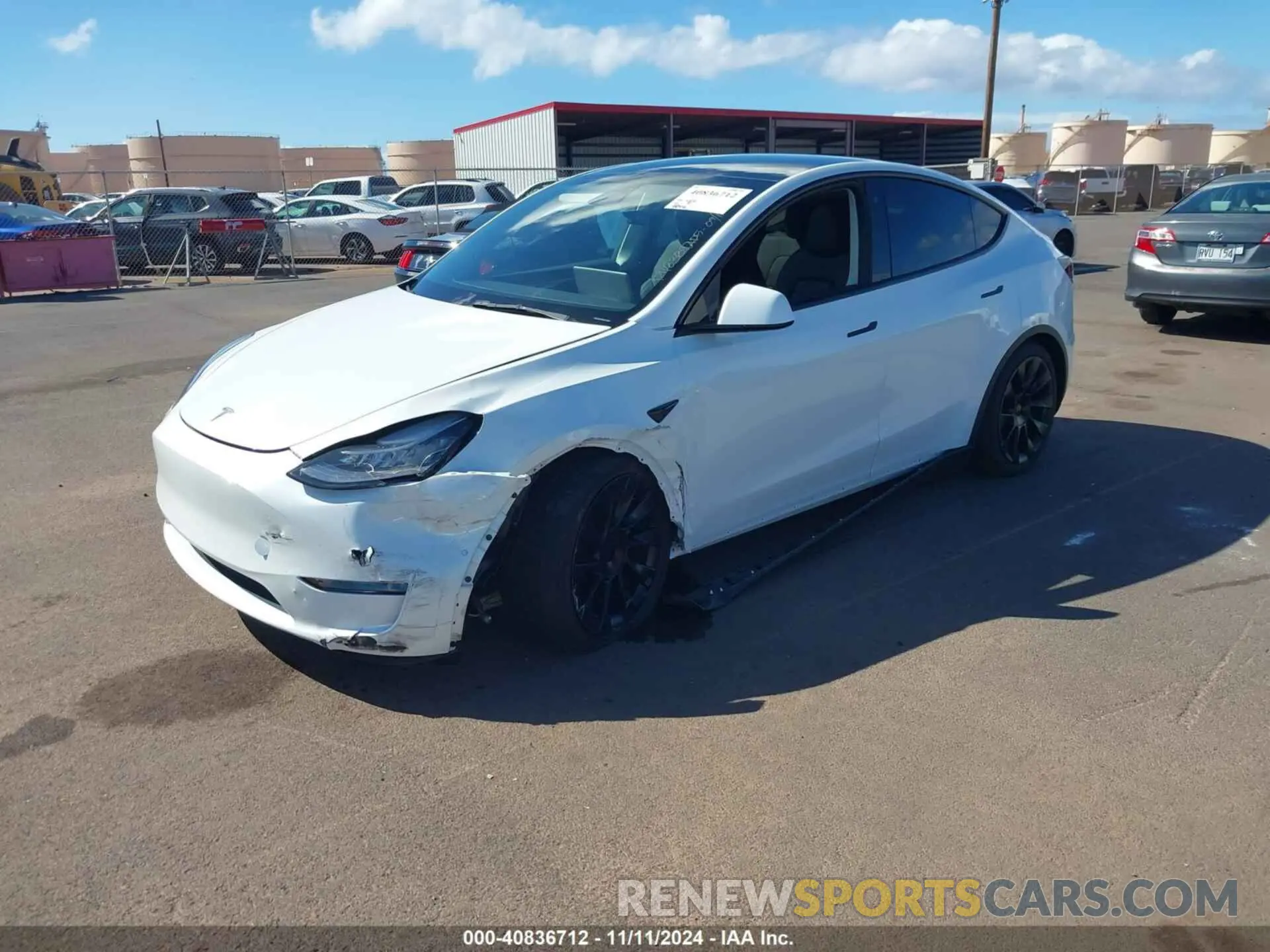 2 Photograph of a damaged car 7SAYGDEE8NF573282 TESLA MODEL Y 2022