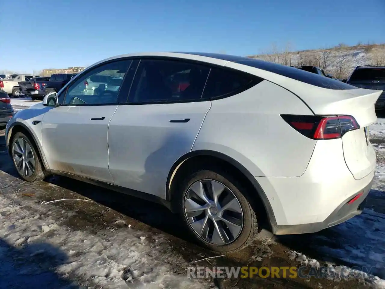 2 Photograph of a damaged car 7SAYGDEE9NA010187 TESLA MODEL Y 2022