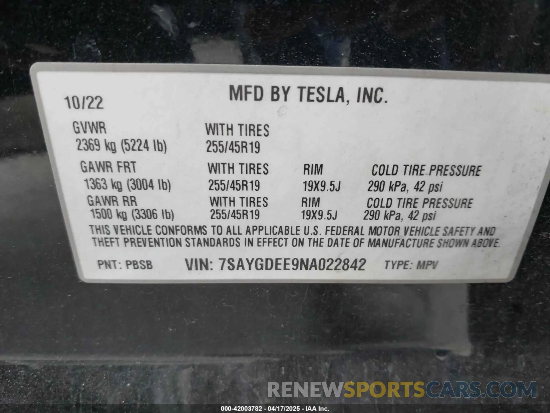 9 Photograph of a damaged car 7SAYGDEE9NA022842 TESLA MODEL Y 2022