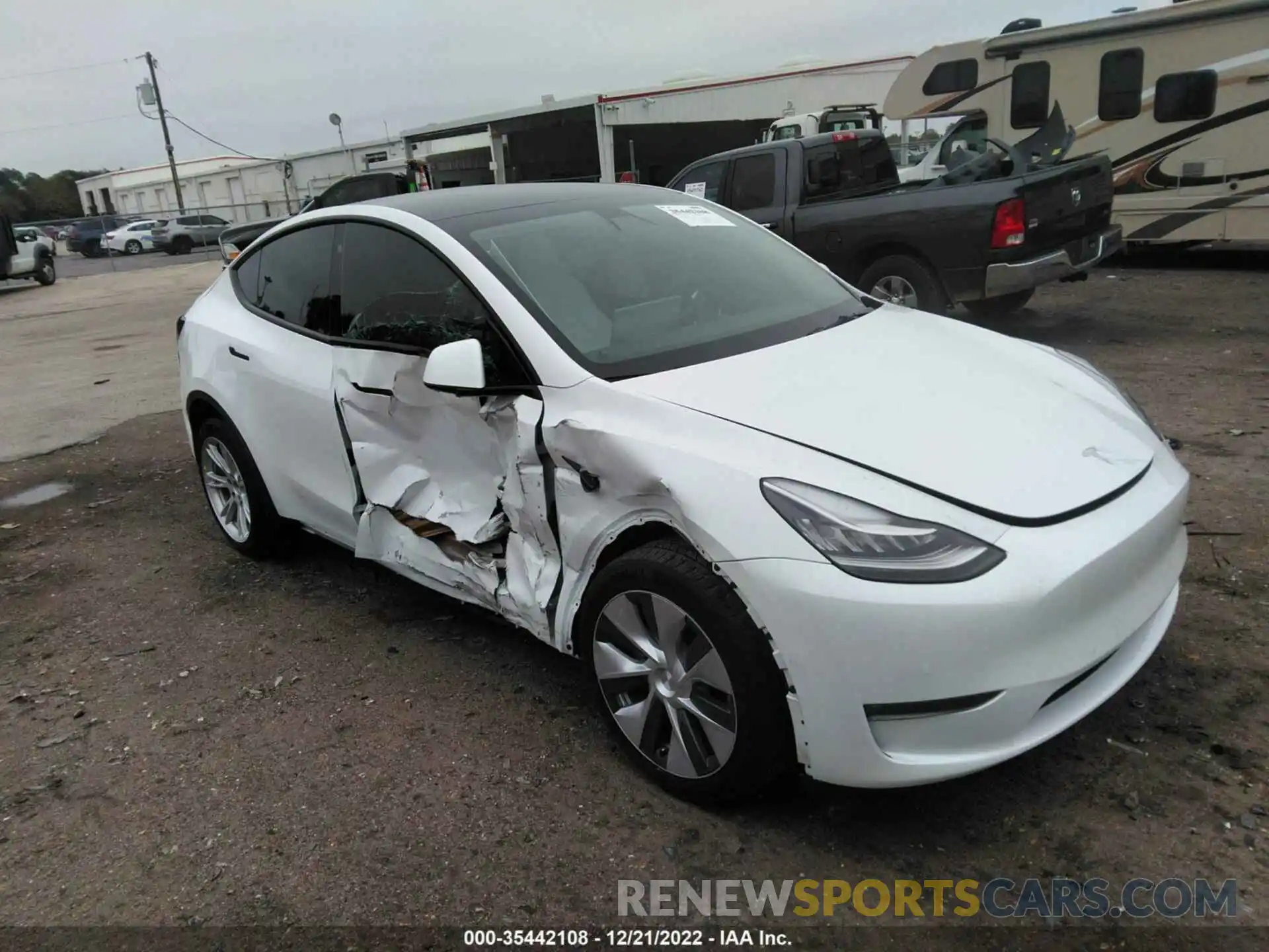 1 Photograph of a damaged car 7SAYGDEE9NF322190 TESLA MODEL Y 2022