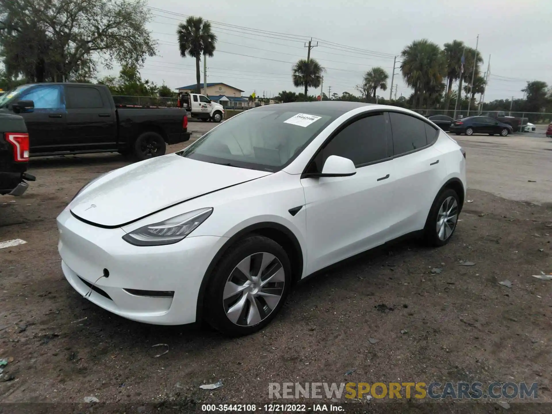 2 Photograph of a damaged car 7SAYGDEE9NF322190 TESLA MODEL Y 2022