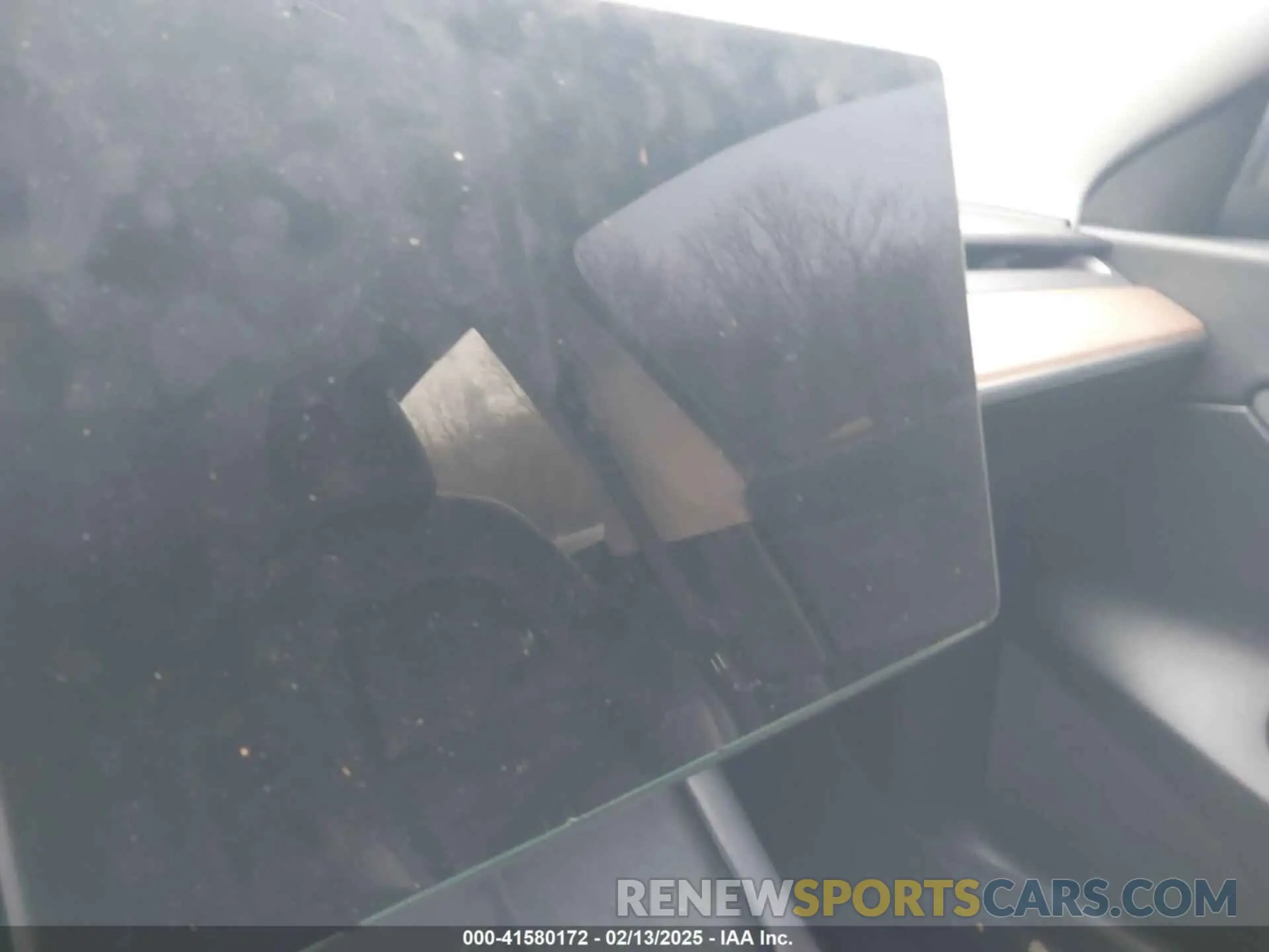 15 Photograph of a damaged car 7SAYGDEE9NF331410 TESLA MODEL Y 2022