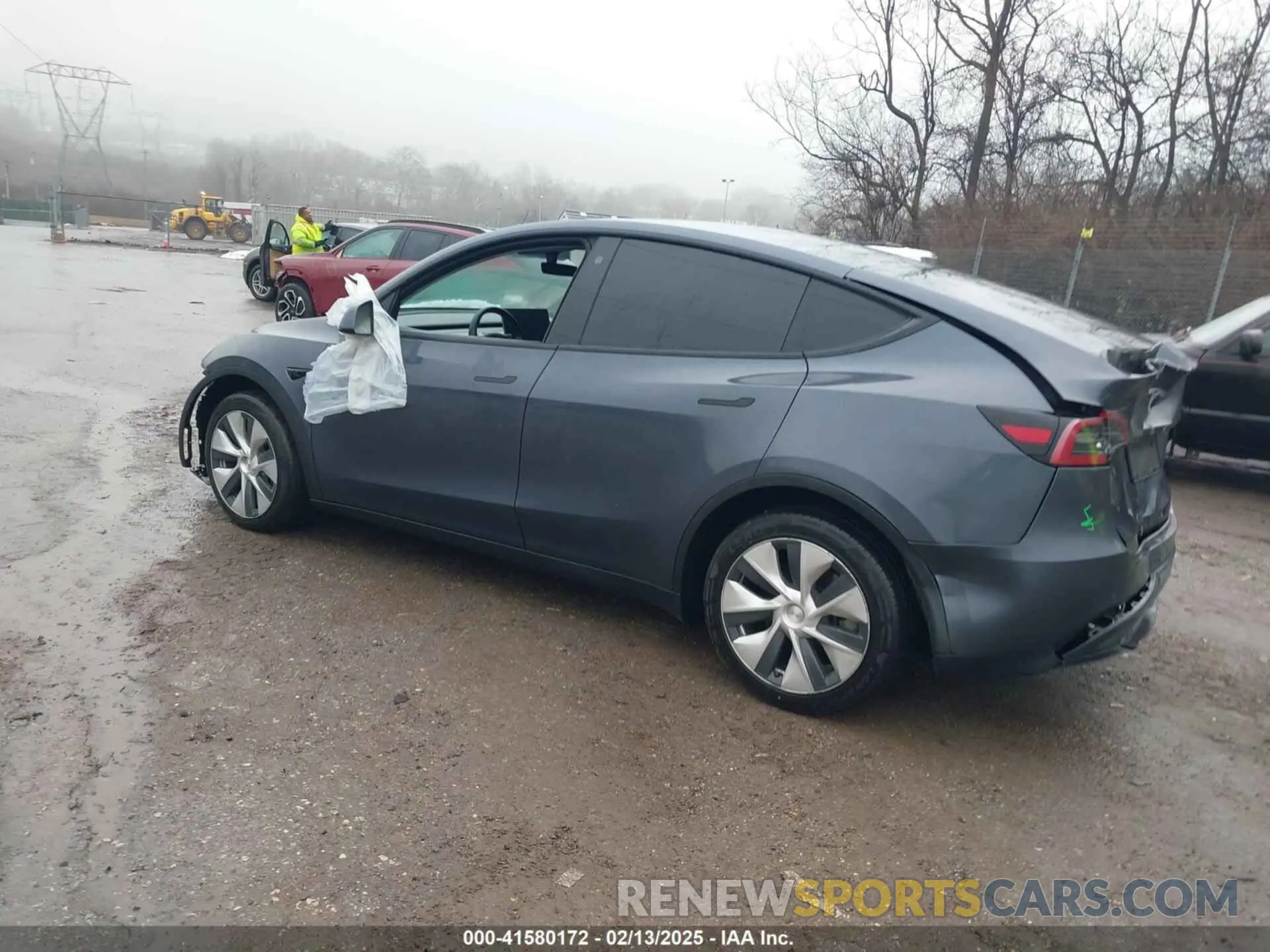 3 Photograph of a damaged car 7SAYGDEE9NF331410 TESLA MODEL Y 2022
