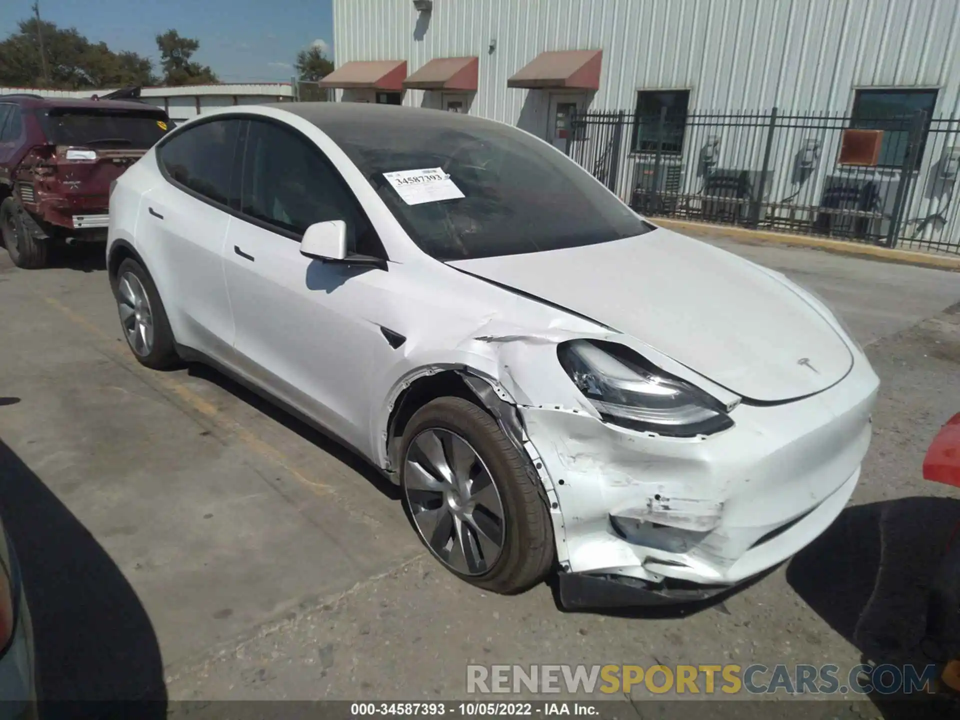 1 Photograph of a damaged car 7SAYGDEE9NF416845 TESLA MODEL Y 2022