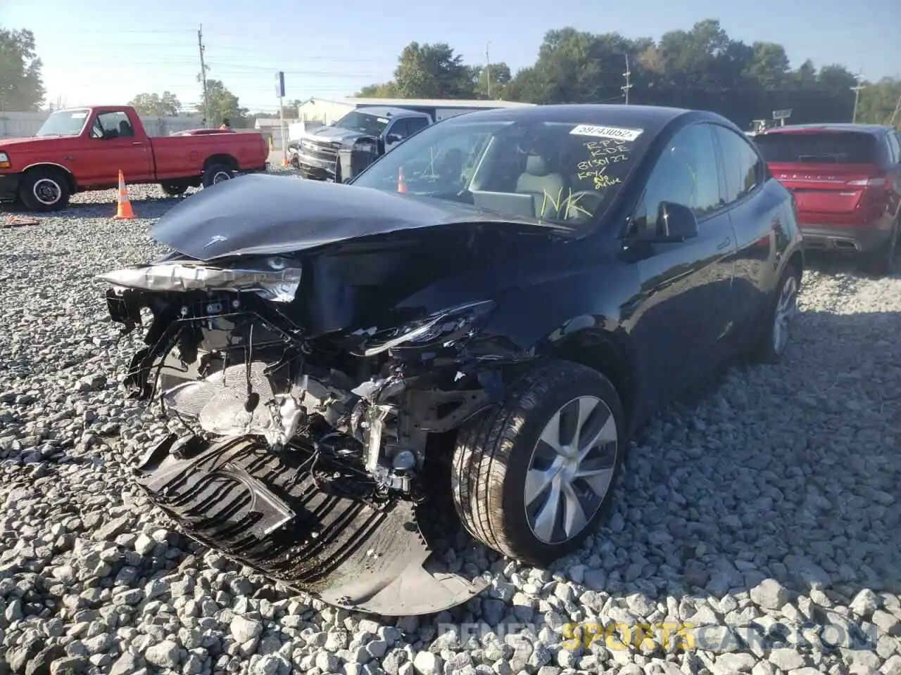 10 Photograph of a damaged car 7SAYGDEE9NF427750 TESLA MODEL Y 2022