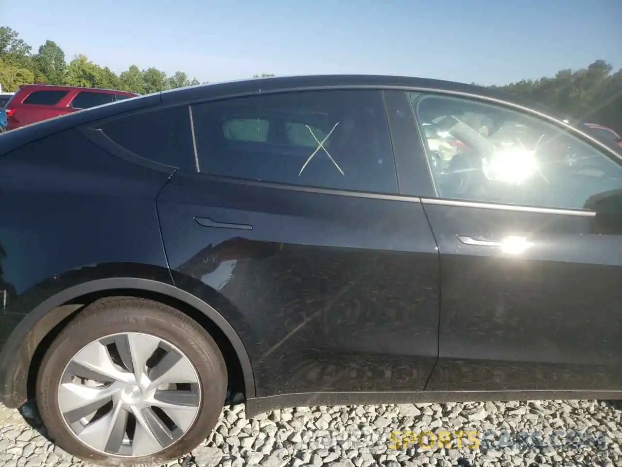 6 Photograph of a damaged car 7SAYGDEE9NF427750 TESLA MODEL Y 2022