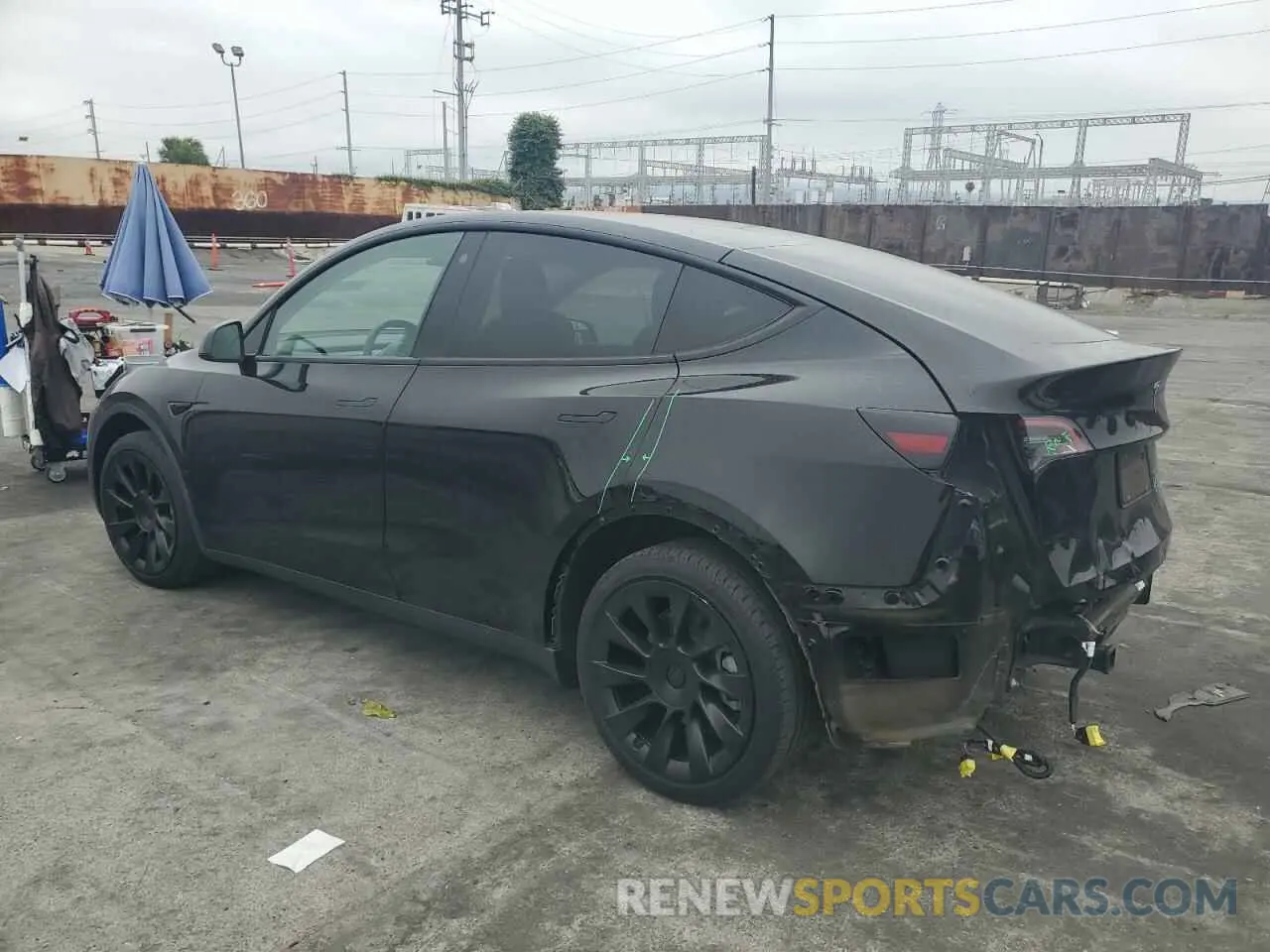 2 Photograph of a damaged car 7SAYGDEE9NF450350 TESLA MODEL Y 2022