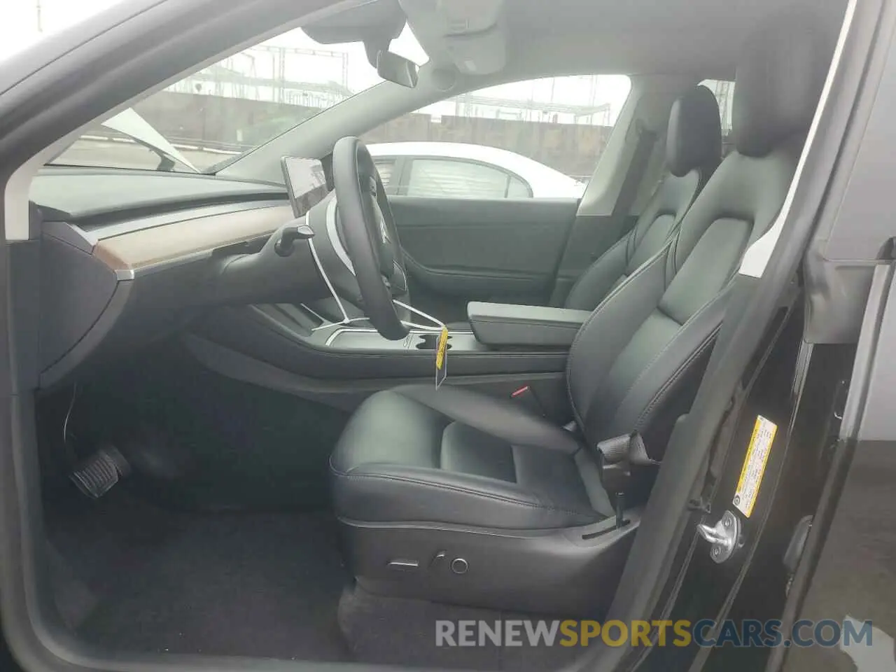 7 Photograph of a damaged car 7SAYGDEE9NF450350 TESLA MODEL Y 2022