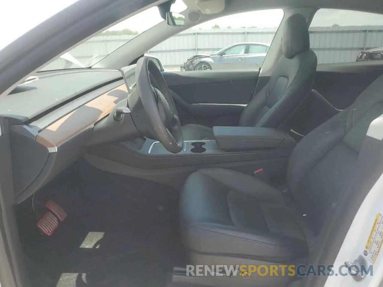 7 Photograph of a damaged car 7SAYGDEE9NF455614 TESLA MODEL Y 2022