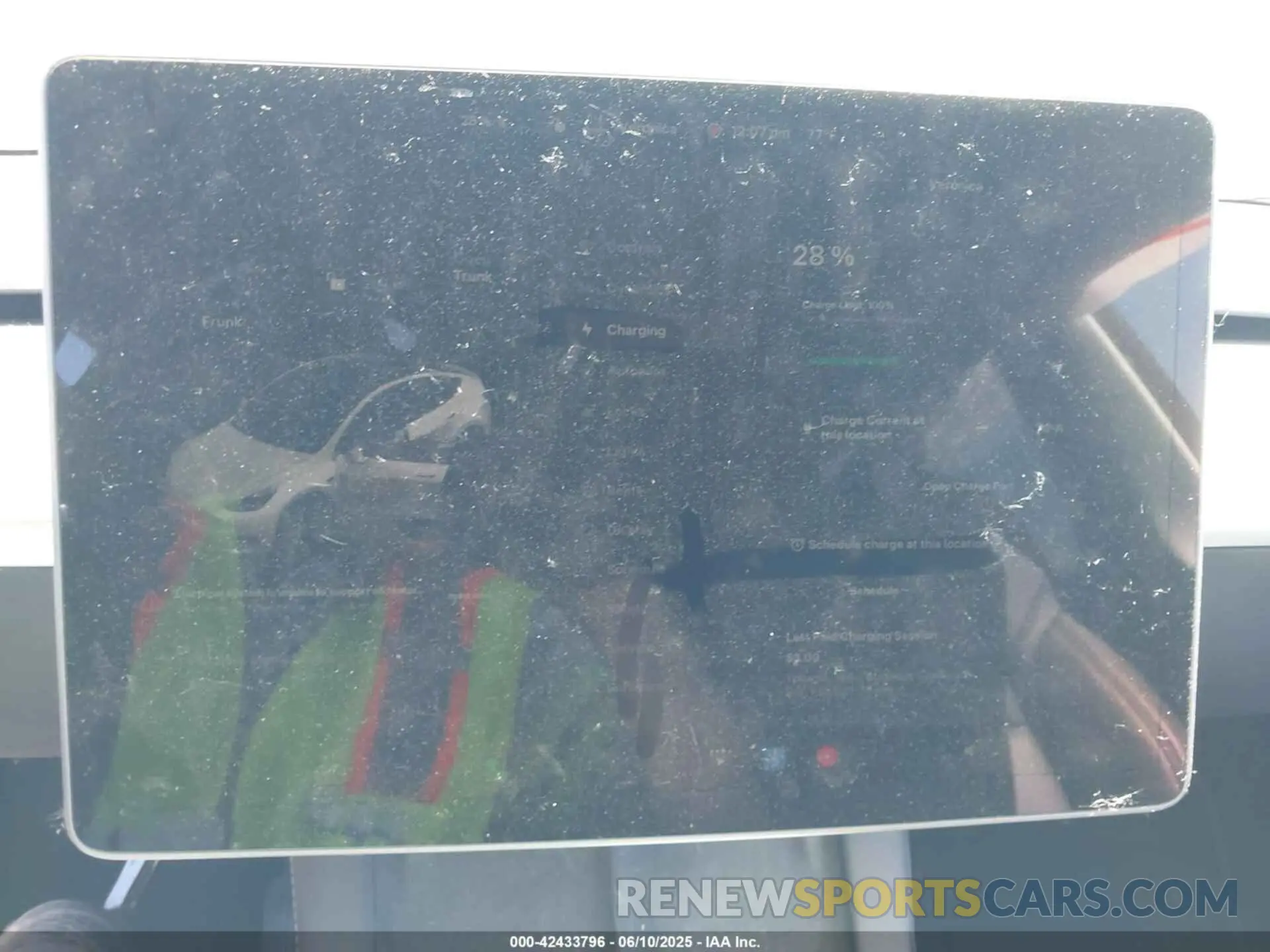 18 Photograph of a damaged car 7SAYGDEE9NF509655 TESLA MODEL Y 2022
