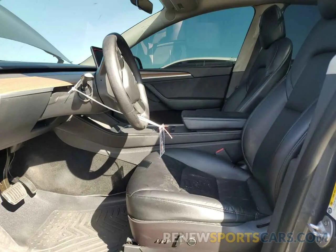 7 Photograph of a damaged car 7SAYGDEE9NF555132 TESLA MODEL Y 2022