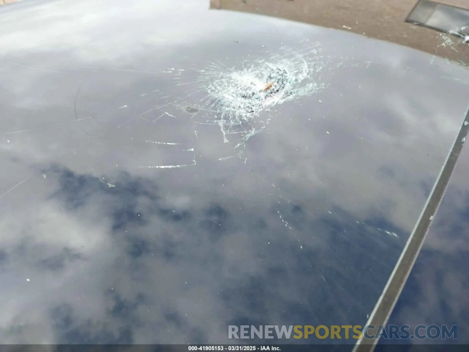 6 Photograph of a damaged car 7SAYGDEE9NF557382 TESLA MODEL Y 2022