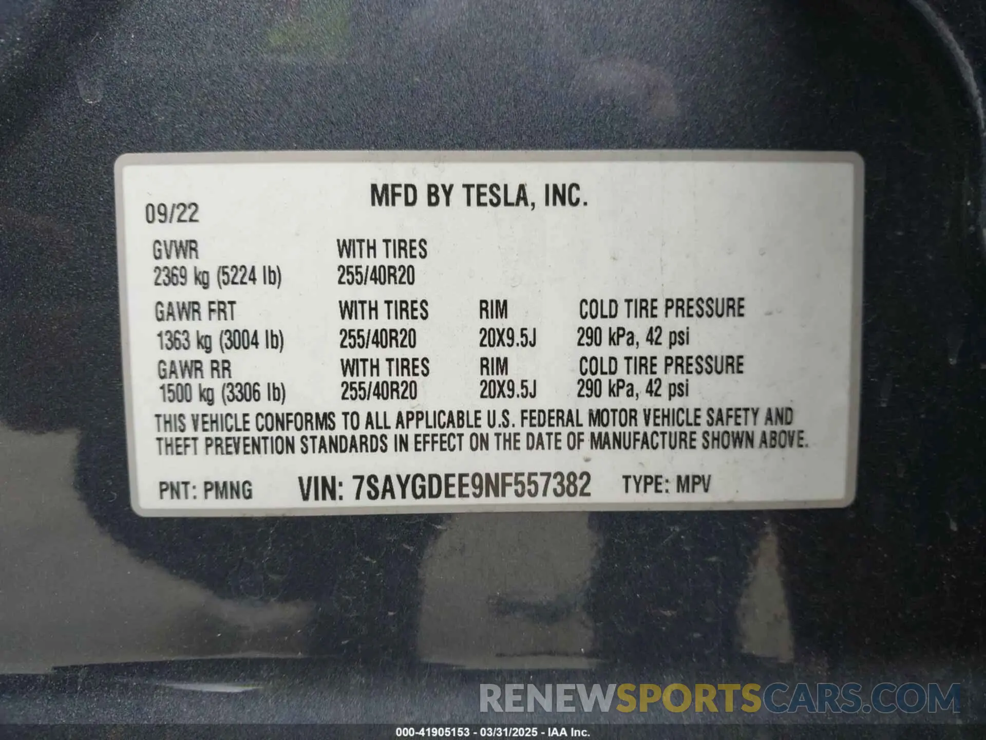 9 Photograph of a damaged car 7SAYGDEE9NF557382 TESLA MODEL Y 2022