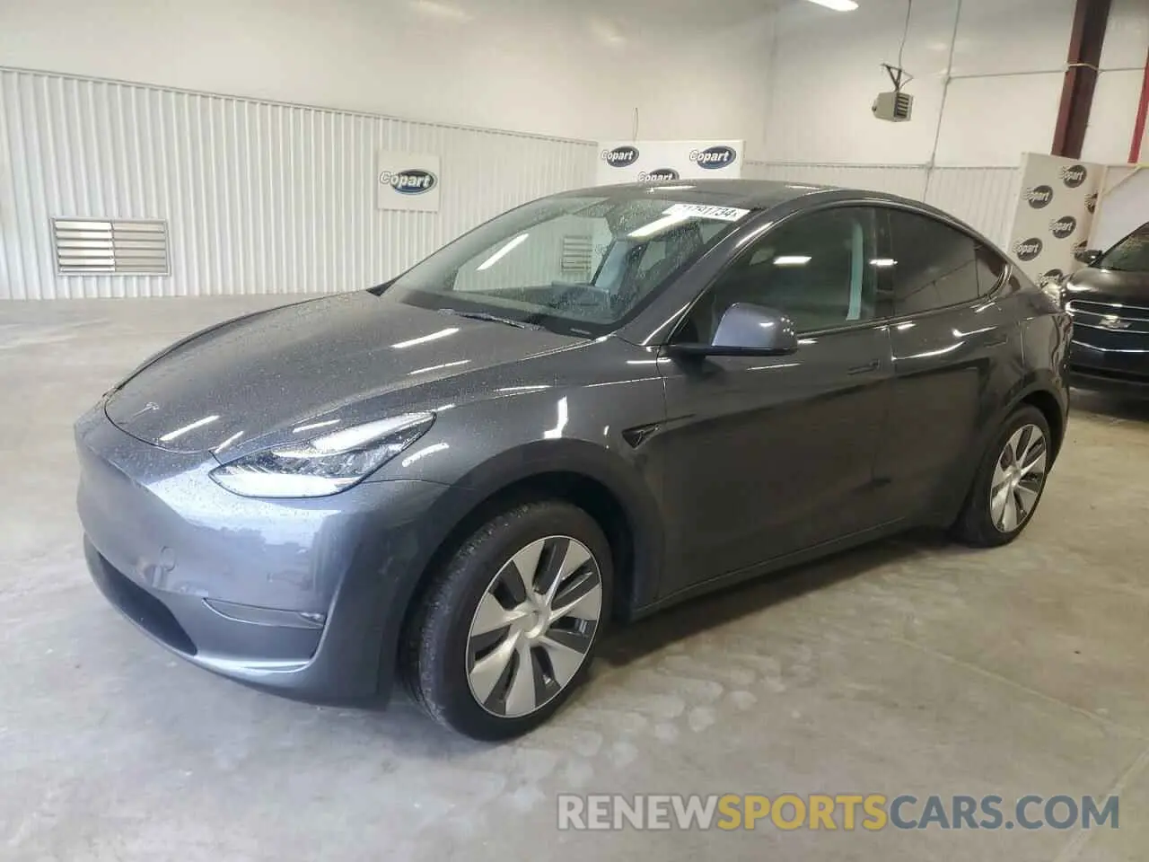 1 Photograph of a damaged car 7SAYGDEEXNA005385 TESLA MODEL Y 2022