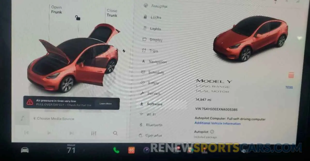 9 Photograph of a damaged car 7SAYGDEEXNA005385 TESLA MODEL Y 2022