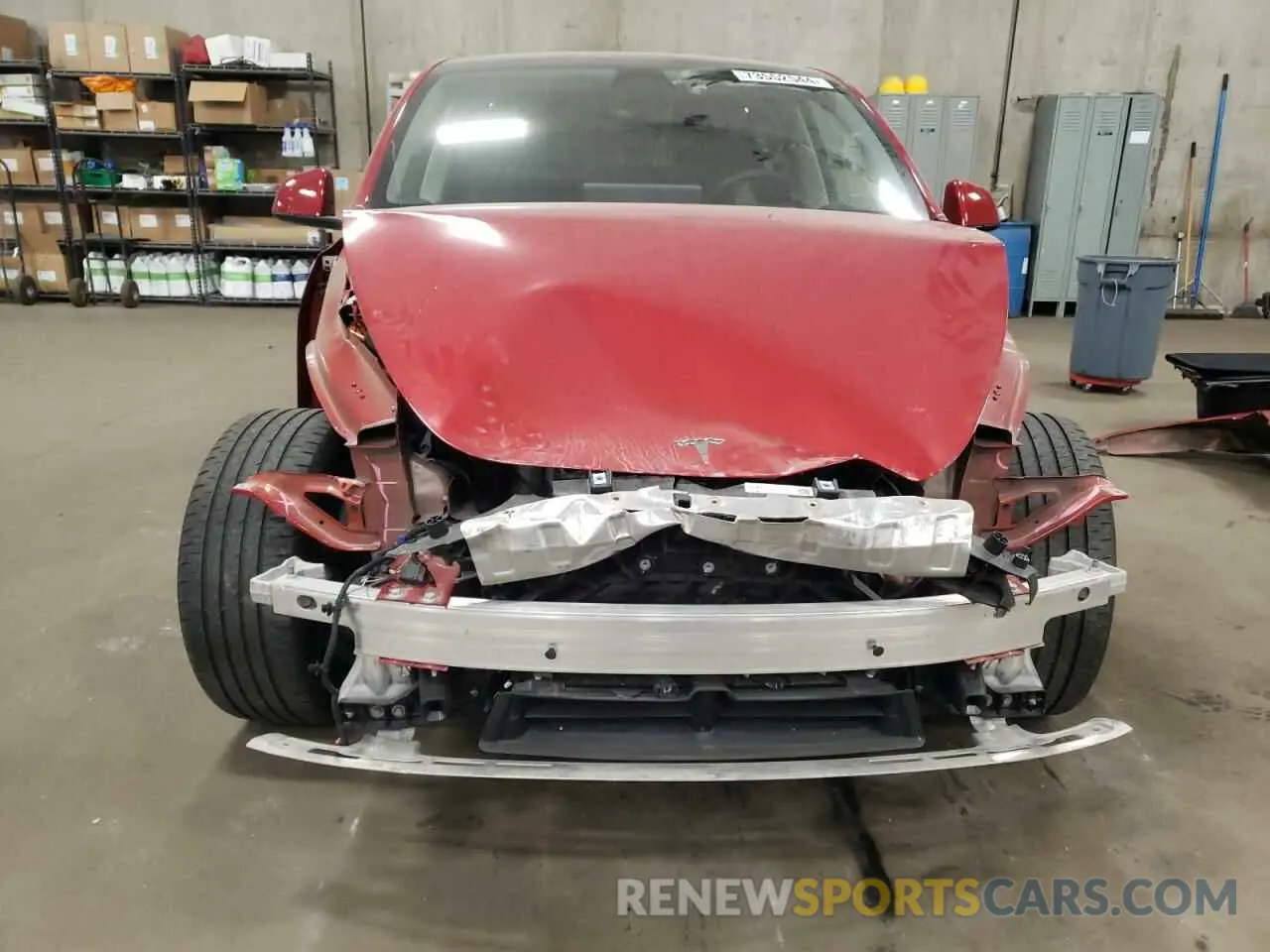 5 Photograph of a damaged car 7SAYGDEEXNA018475 TESLA MODEL Y 2022