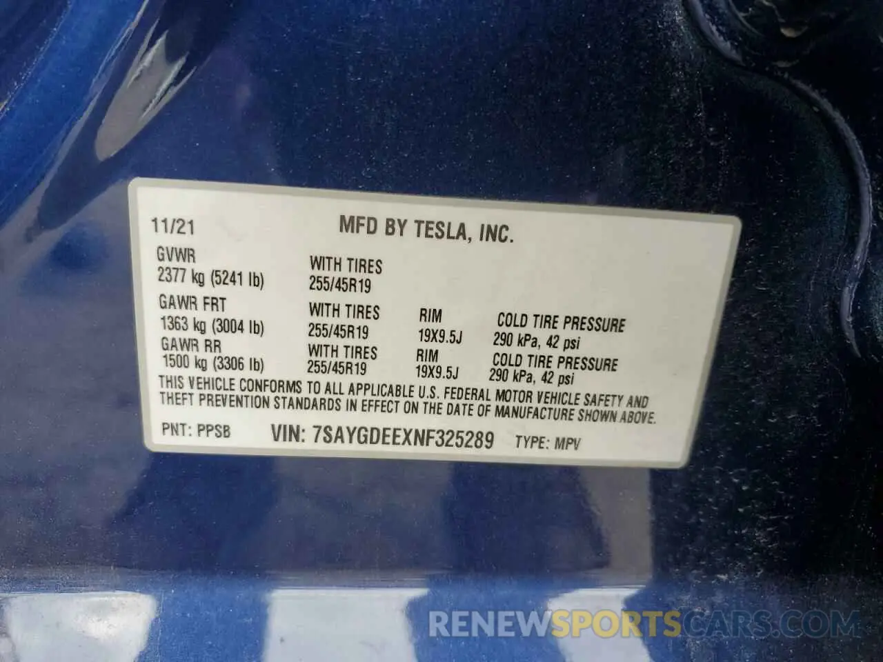 13 Photograph of a damaged car 7SAYGDEEXNF325289 TESLA MODEL Y 2022
