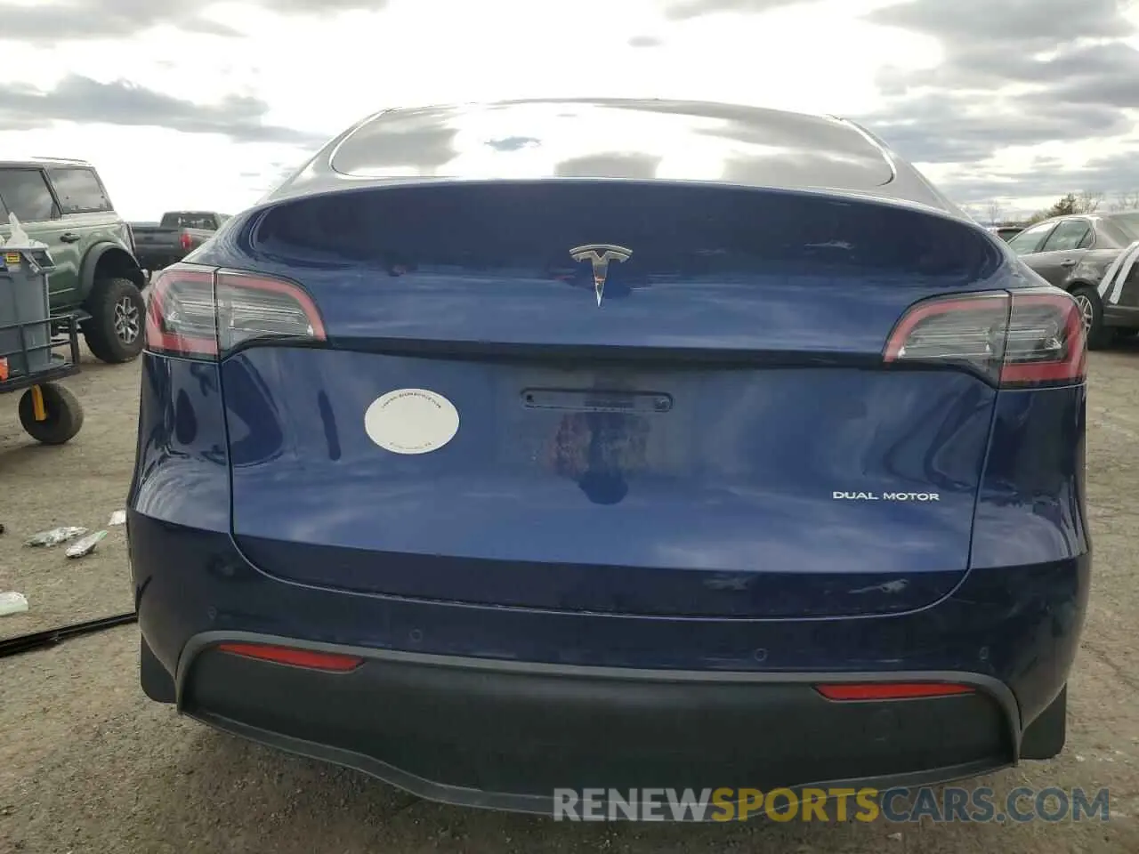 6 Photograph of a damaged car 7SAYGDEEXNF325289 TESLA MODEL Y 2022