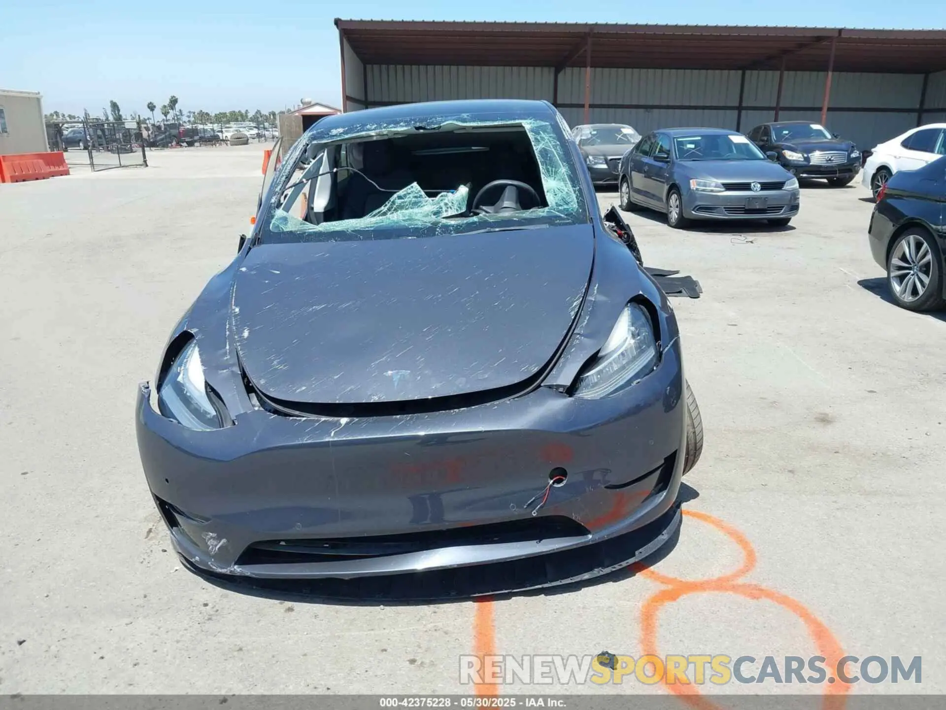 12 Photograph of a damaged car 7SAYGDEEXNF351701 TESLA MODEL Y 2022
