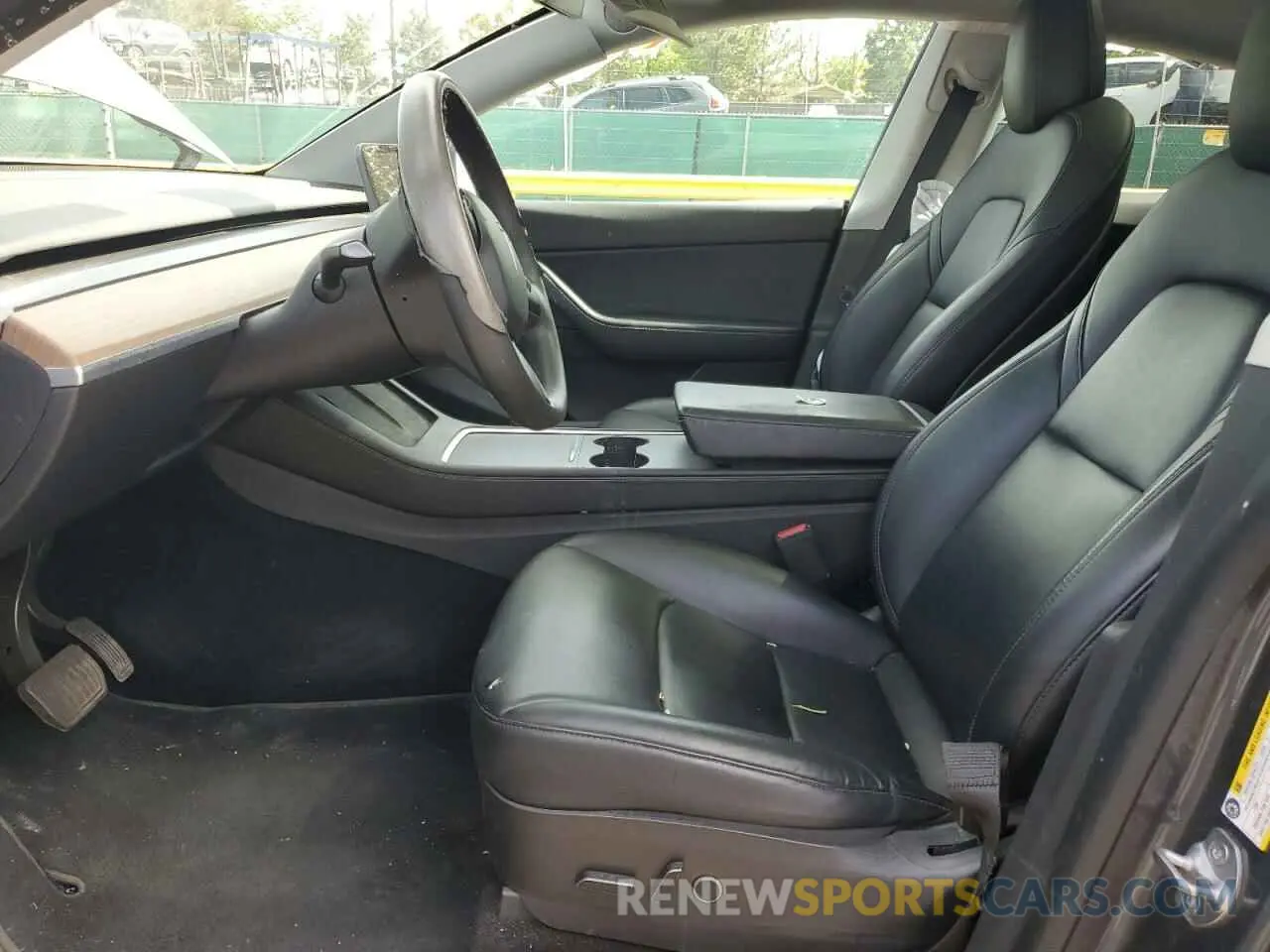 7 Photograph of a damaged car 7SAYGDEEXNF356834 TESLA MODEL Y 2022
