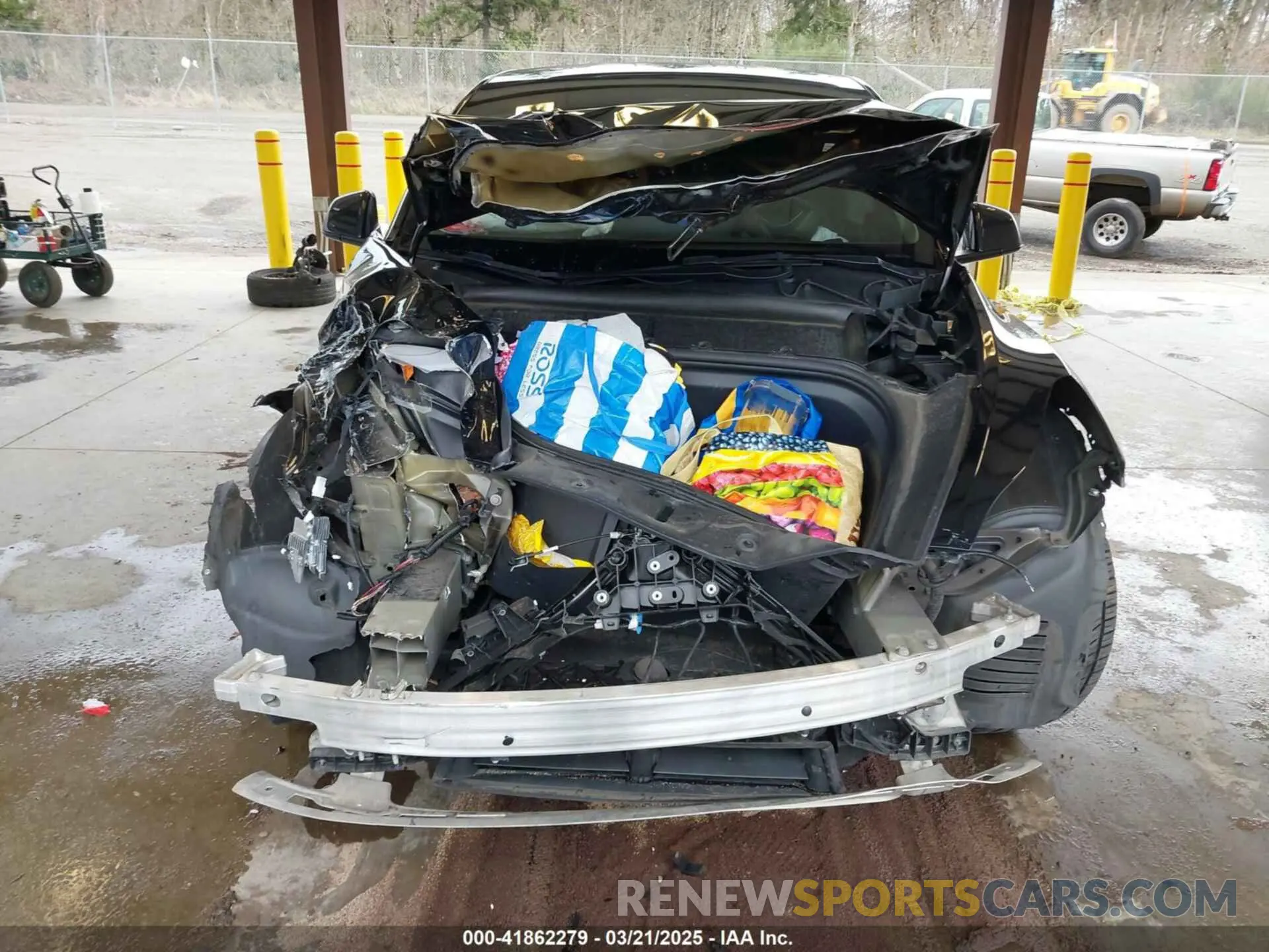 12 Photograph of a damaged car 7SAYGDEEXNF363914 TESLA MODEL Y 2022