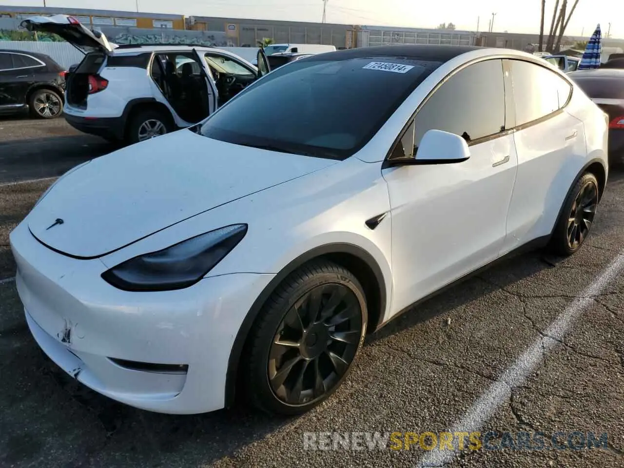 1 Photograph of a damaged car 7SAYGDEEXNF380521 TESLA MODEL Y 2022