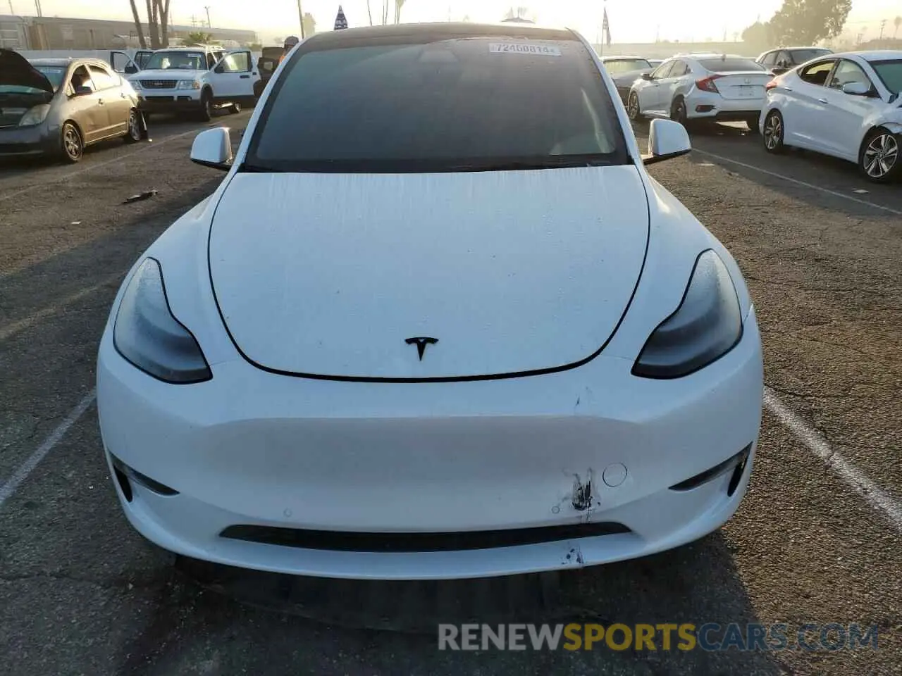 5 Photograph of a damaged car 7SAYGDEEXNF380521 TESLA MODEL Y 2022