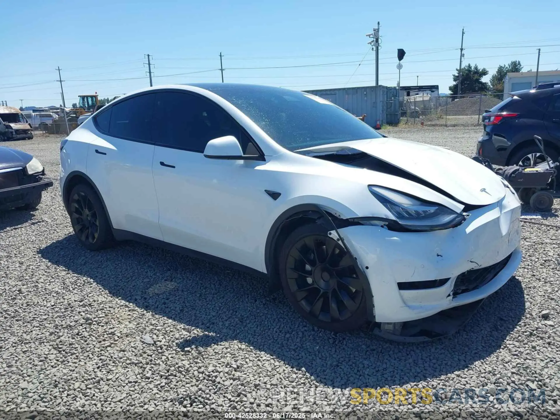 1 Photograph of a damaged car 7SAYGDEEXNF401870 TESLA MODEL Y 2022