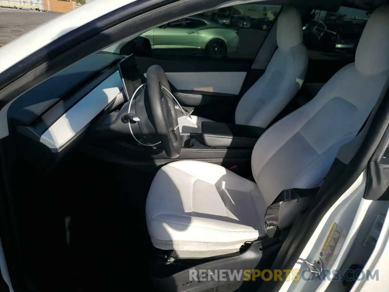 7 Photograph of a damaged car 7SAYGDEEXNF408169 TESLA MODEL Y 2022