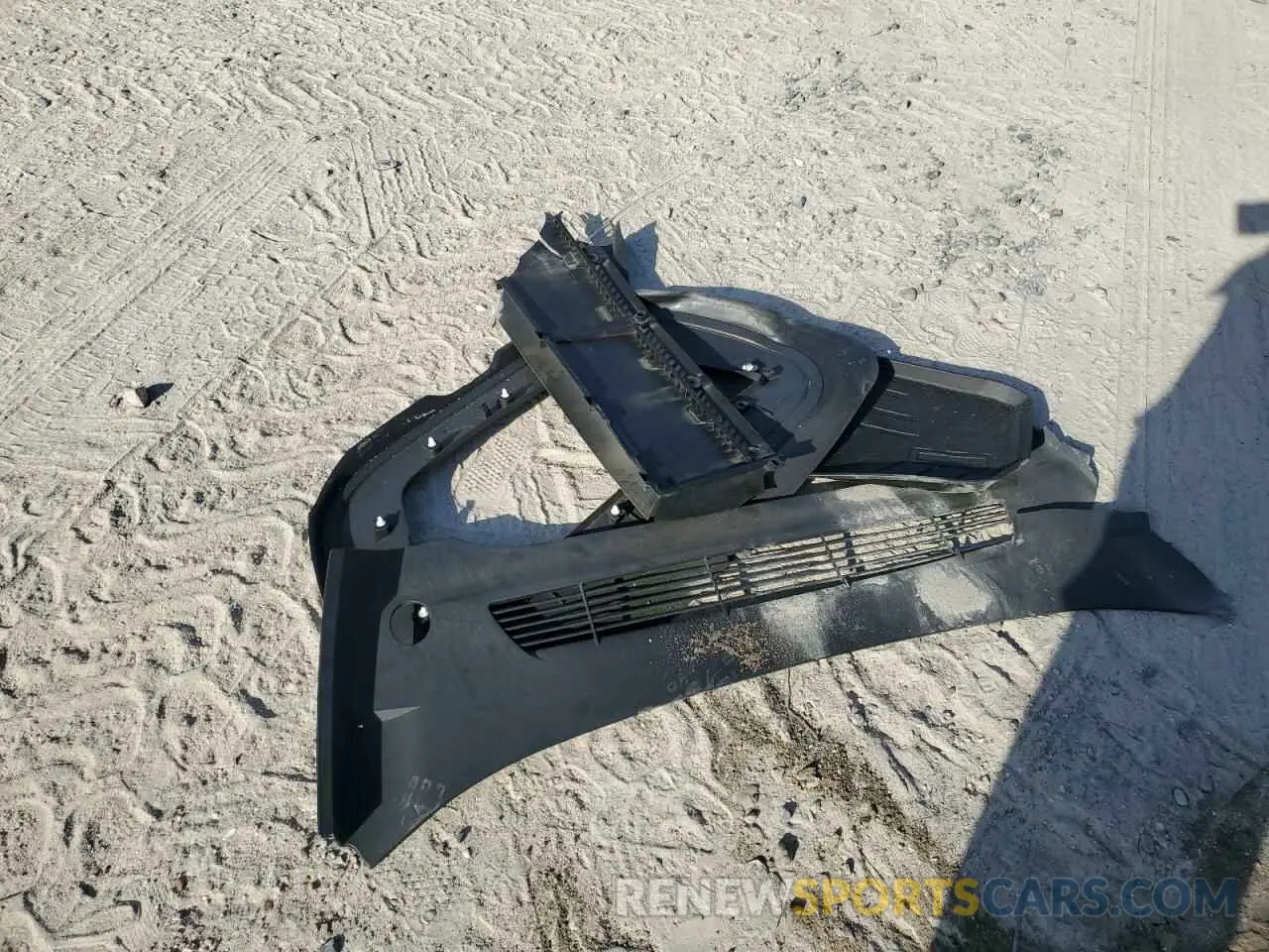 12 Photograph of a damaged car 7SAYGDEEXNF437882 TESLA MODEL Y 2022