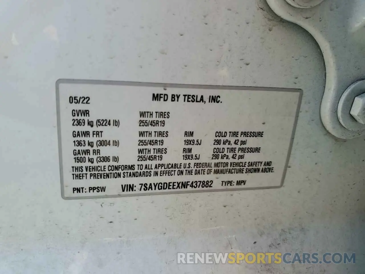 13 Photograph of a damaged car 7SAYGDEEXNF437882 TESLA MODEL Y 2022