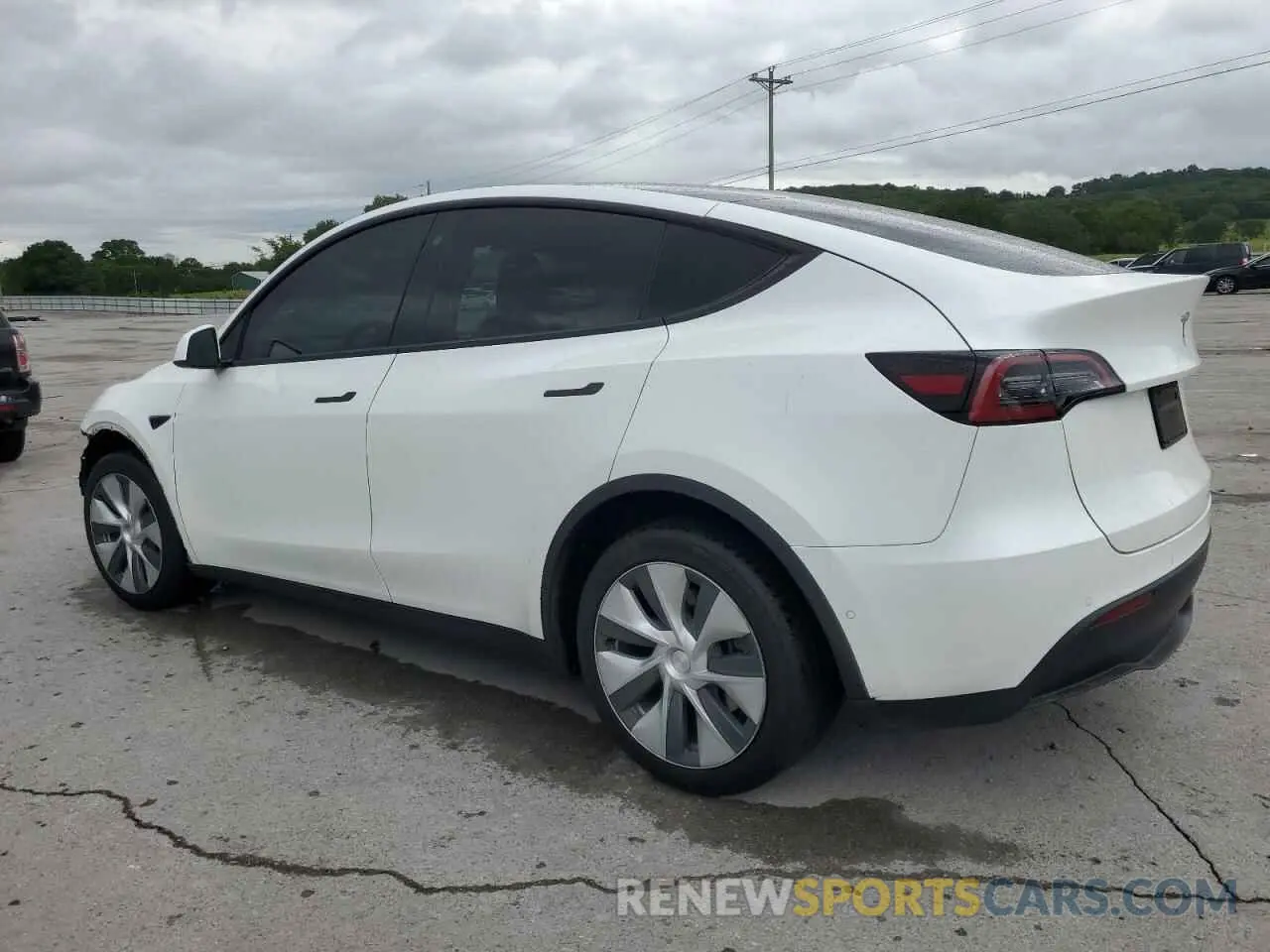 2 Photograph of a damaged car 7SAYGDEEXNF443181 TESLA MODEL Y 2022