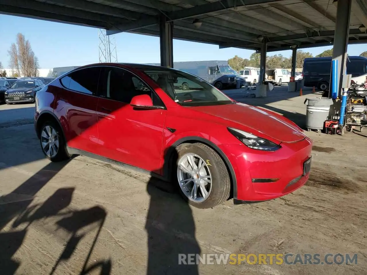 4 Photograph of a damaged car 7SAYGDEEXNF556855 TESLA MODEL Y 2022